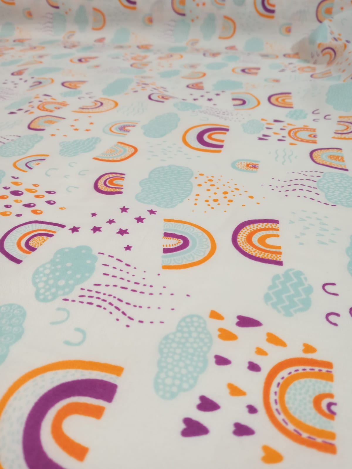 imagen de Batista estampada arcoiris violetas y naranja