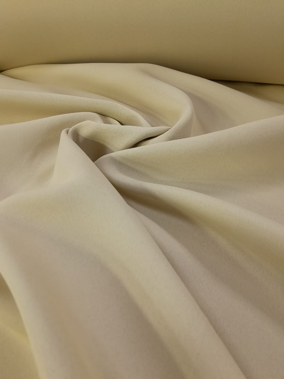 imagen de Black out textil beige 1.40 de ancho