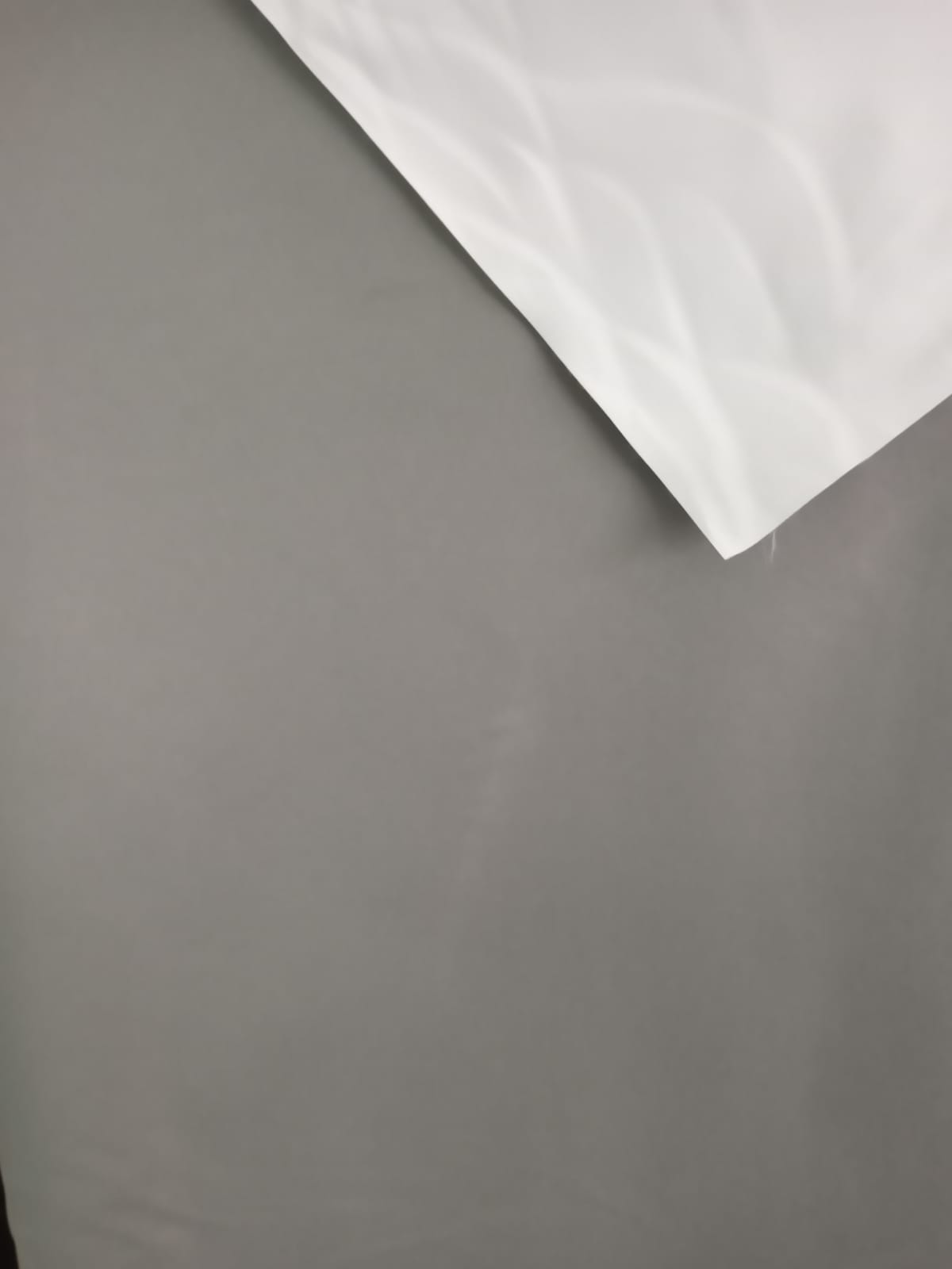 imagen de Black Out Vinilico Gris