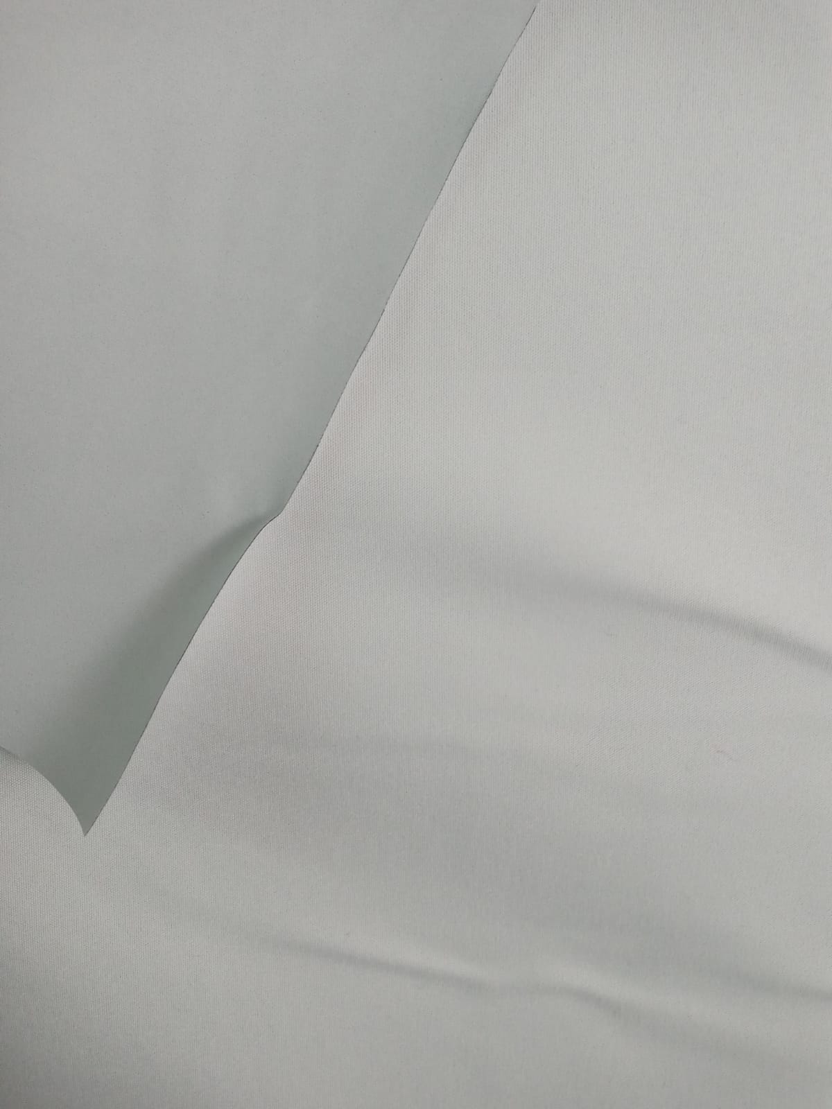 imagen de Black Out Vinilico Blanco