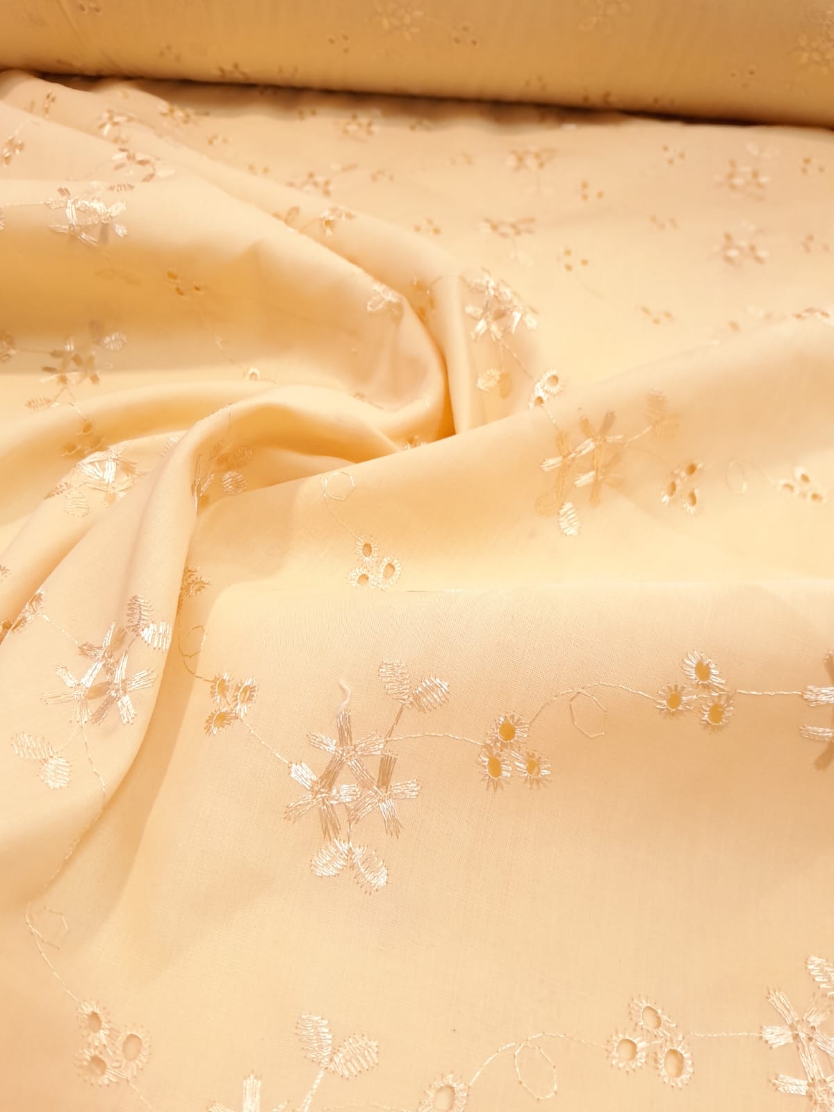 imagen de Broderi plano color natural