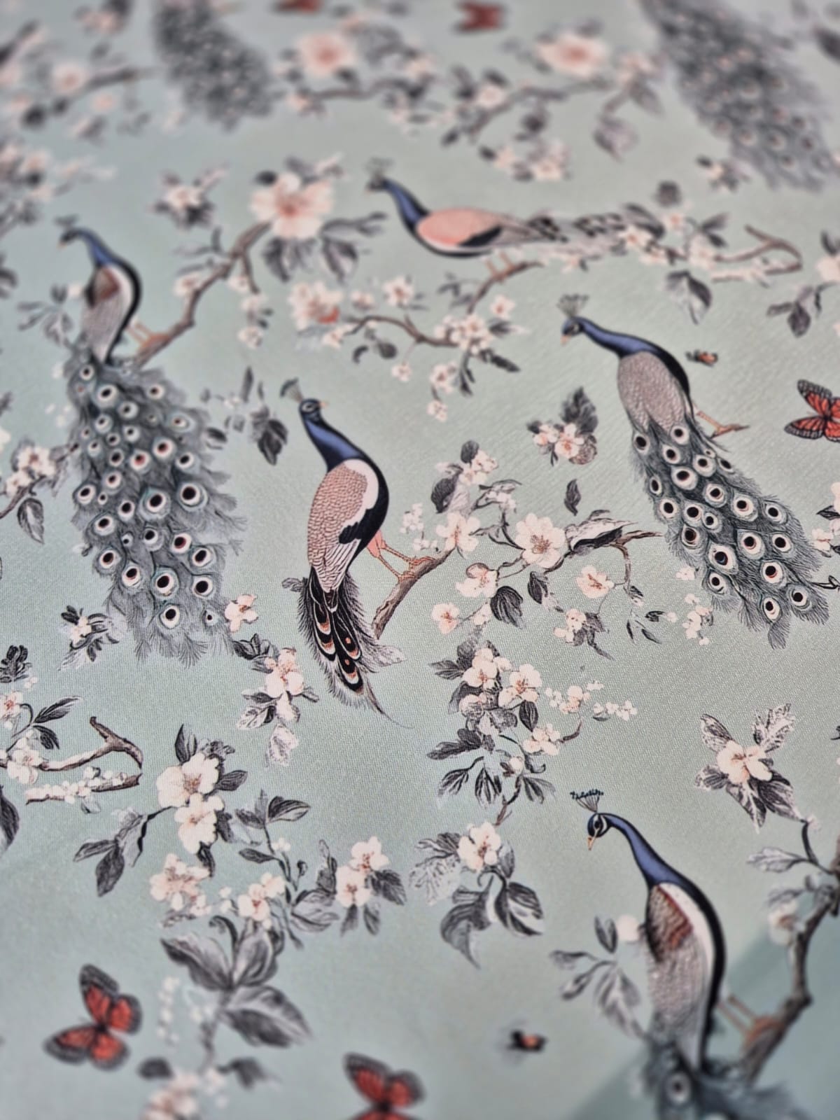 imagen de Gabardina acrilica pavo real