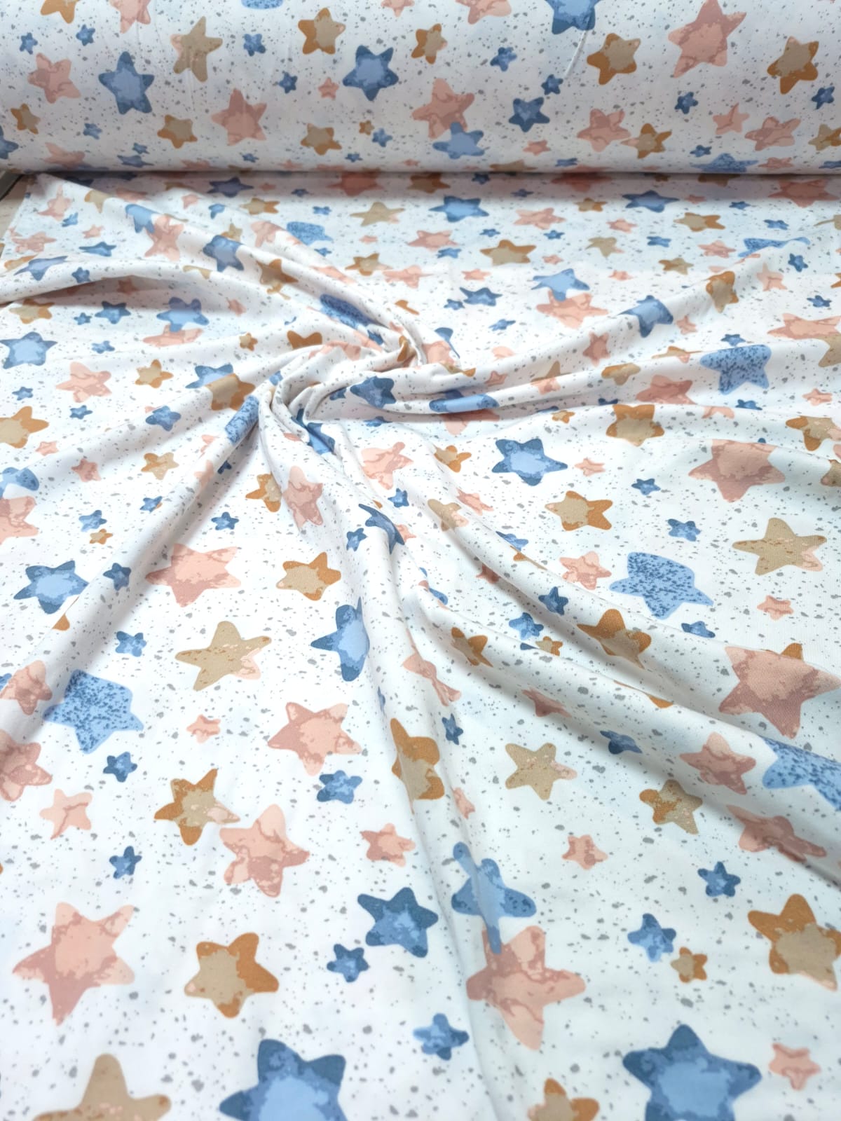 imagen de Modal soft estampado estrellas blanco