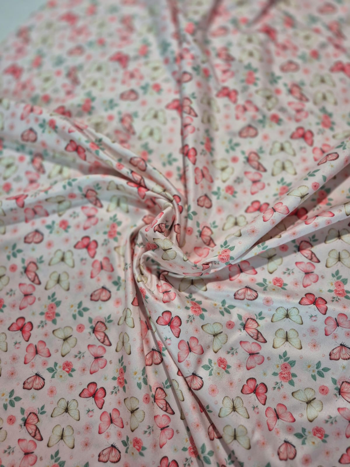 imagen de Modal soft mariposas