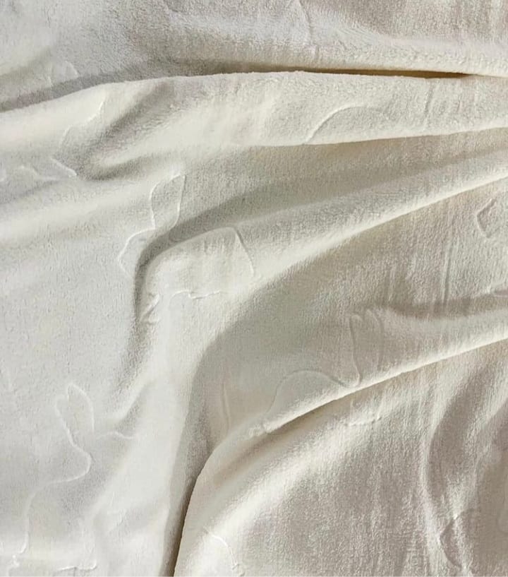 imagen de Polar soft Labrado conejos natural