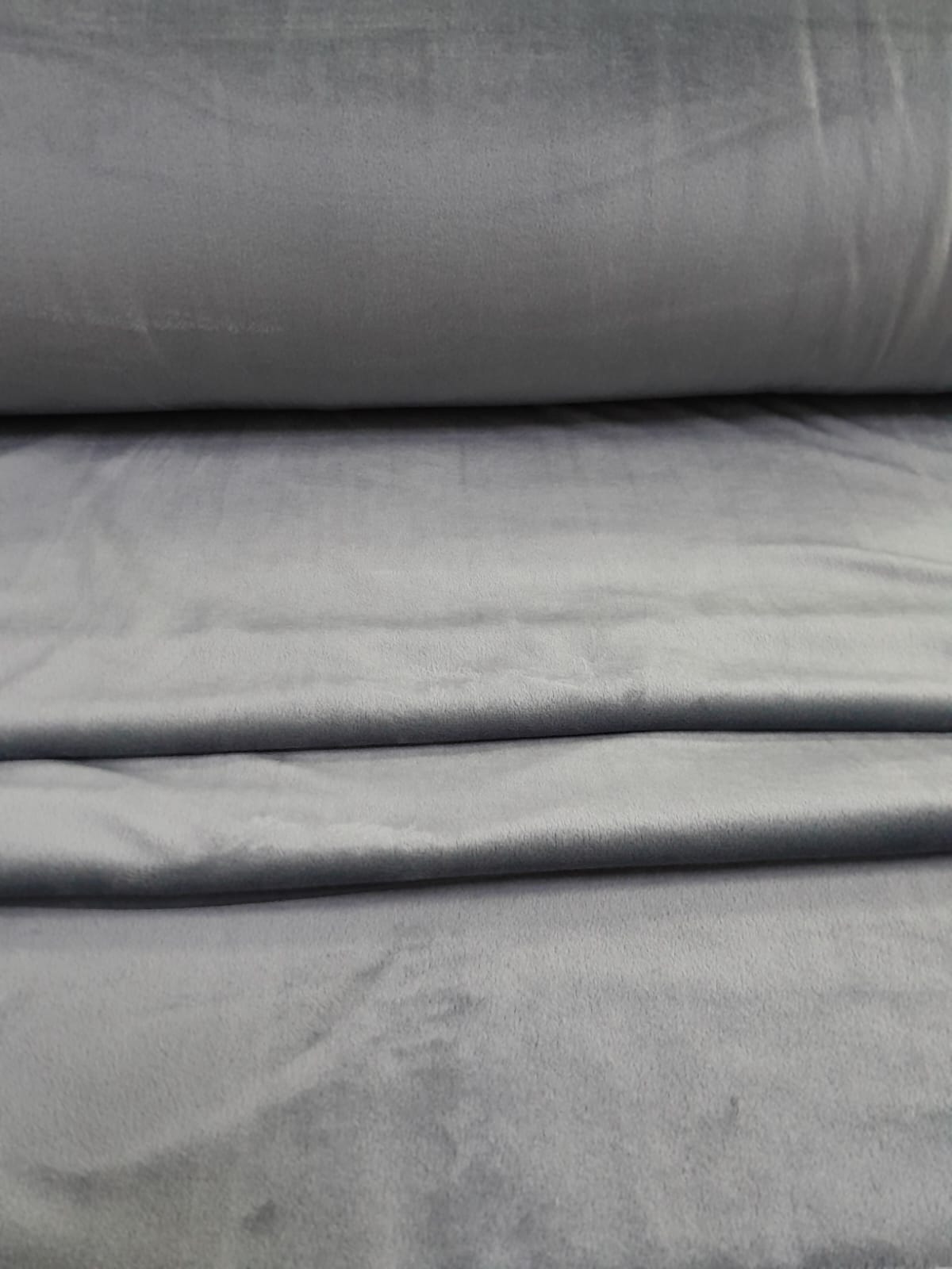 imagen de Plush doble gris