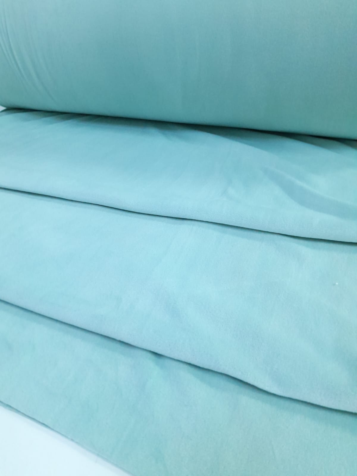 imagen de Plush doble verde aqua claro