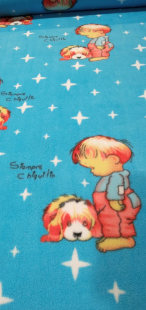 imagen de Polar estampado nene y perrito fondo turquesa