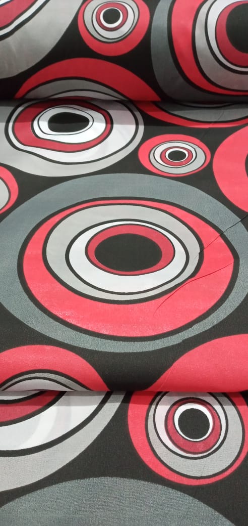 imagen de Sabanero circulos rojo y negro 2.40 de ancho Poliester