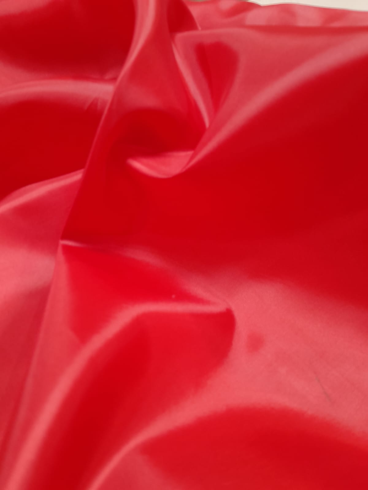 imagen de Tafeta roja