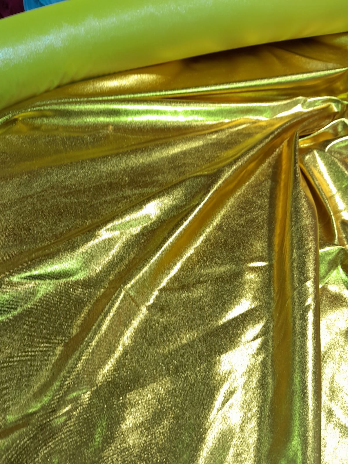 imagen de Transfer amarillo oro