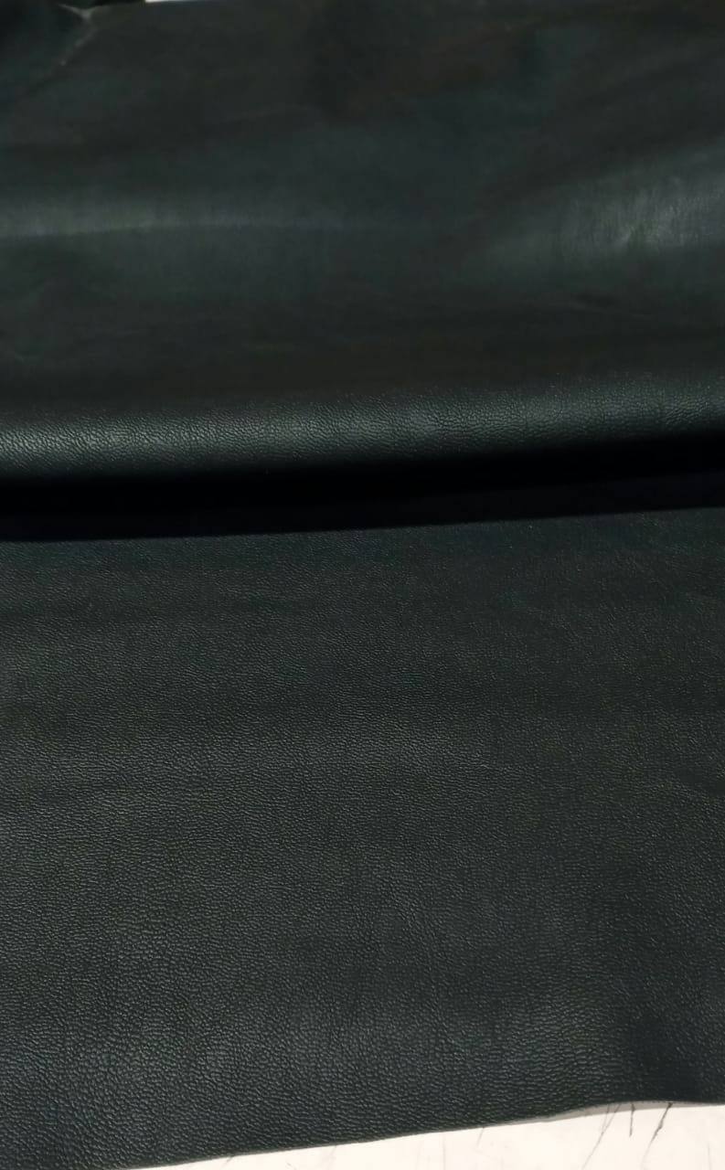 imagen de Ecocuero de vestir elastizado negro