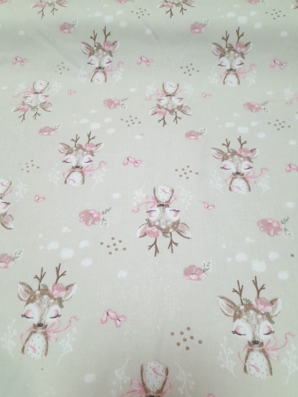 imagen de Gabardina estampada alce Feliz
