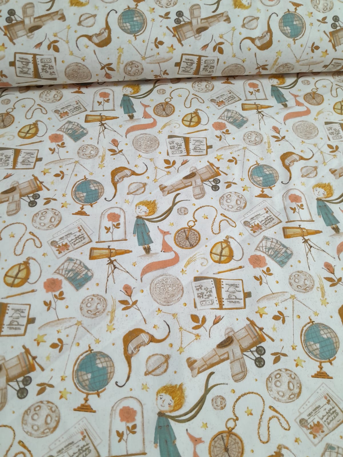 imagen de Gabardina el principito