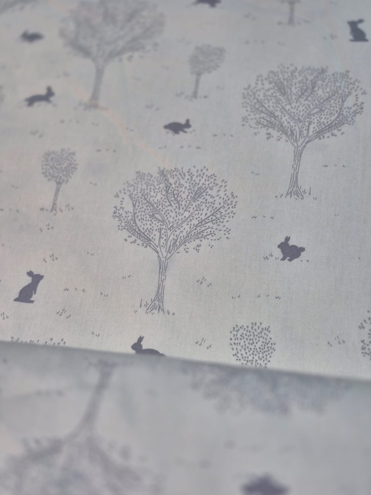 imagen de Gabardina rabbit gris