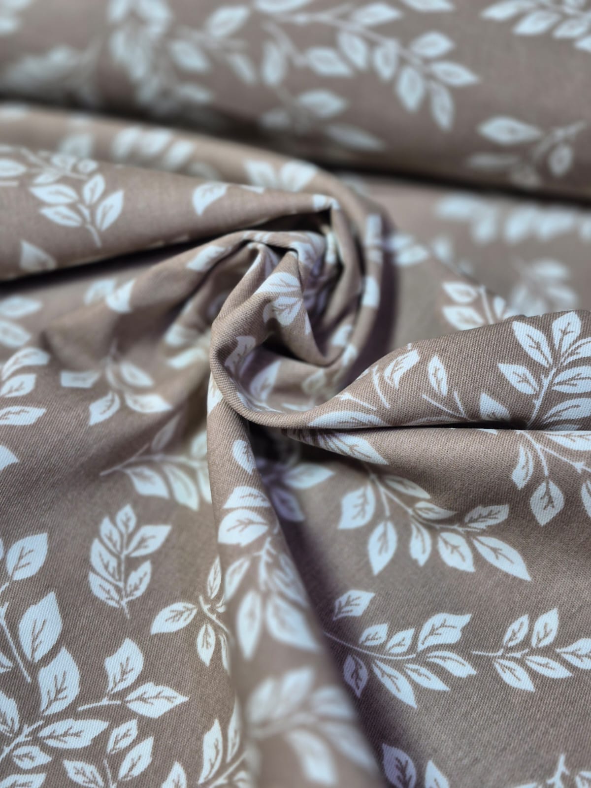 imagen de Gabardina roma avellana
