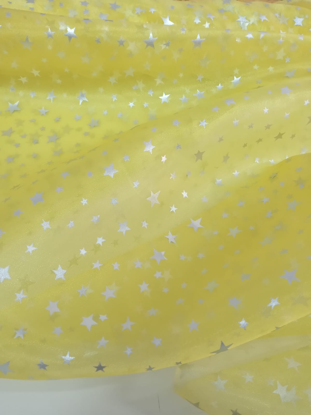 imagen de Gasa Cristal con Estrellas amarillo