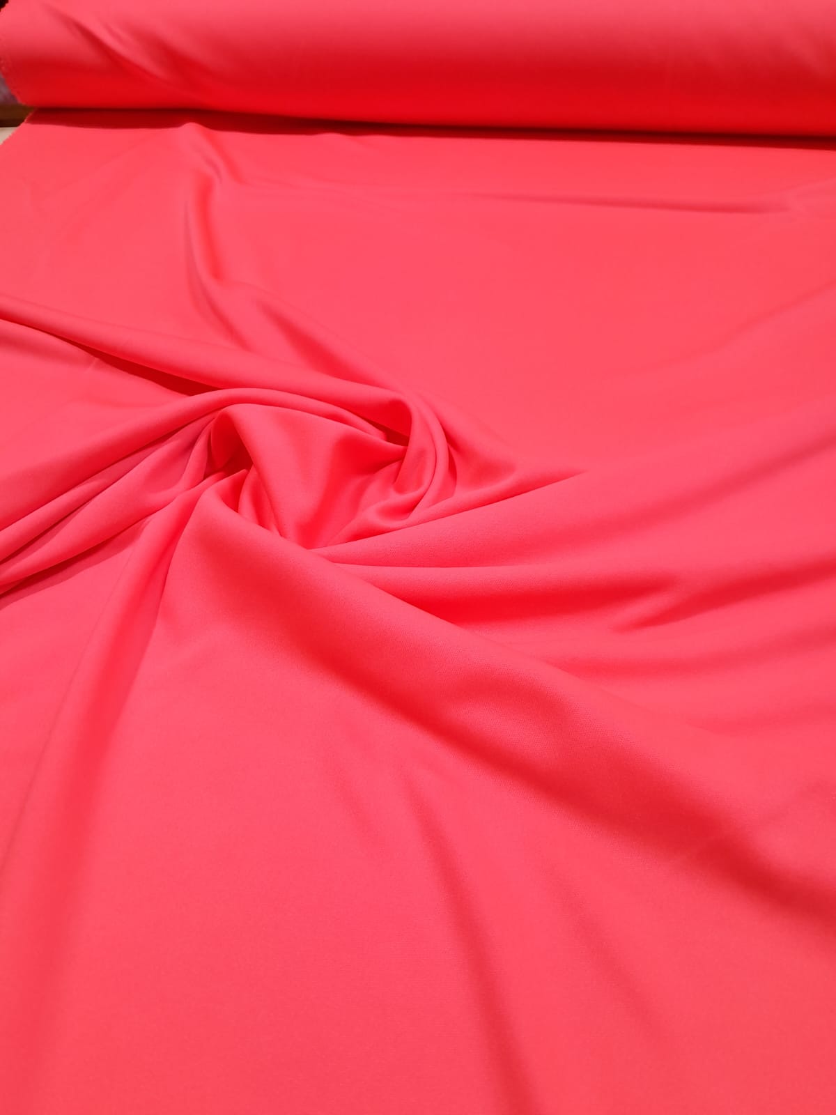 imagen de Jersey de seda rosa fuerte