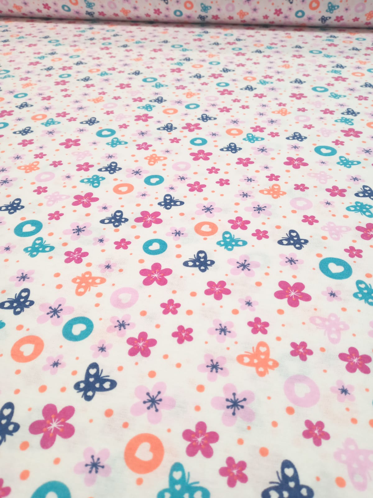 imagen de Jersey de algodón estampado florcitas