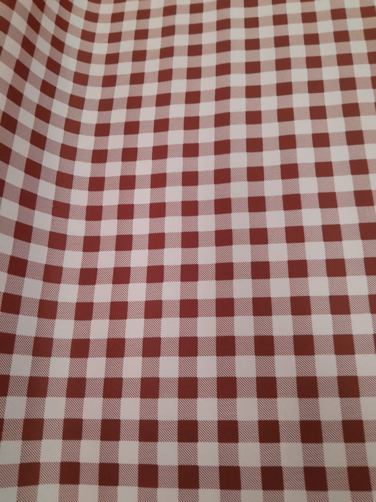 imagen de Lona cuadros bordo y rosa