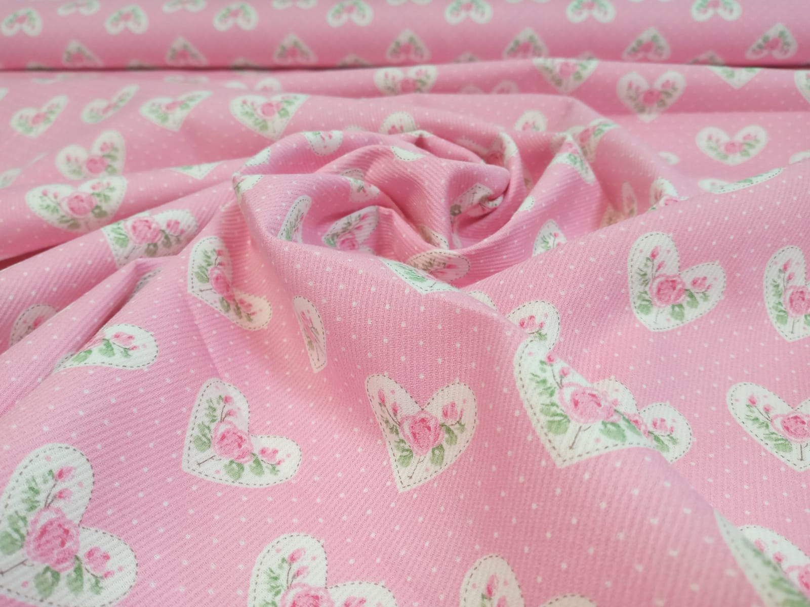 imagen de Pique estampado infantil corazón y rosa