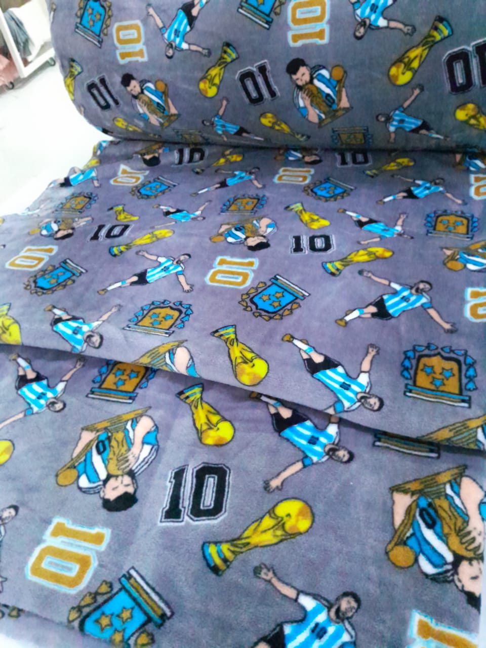 imagen de Polar soft estampado messi