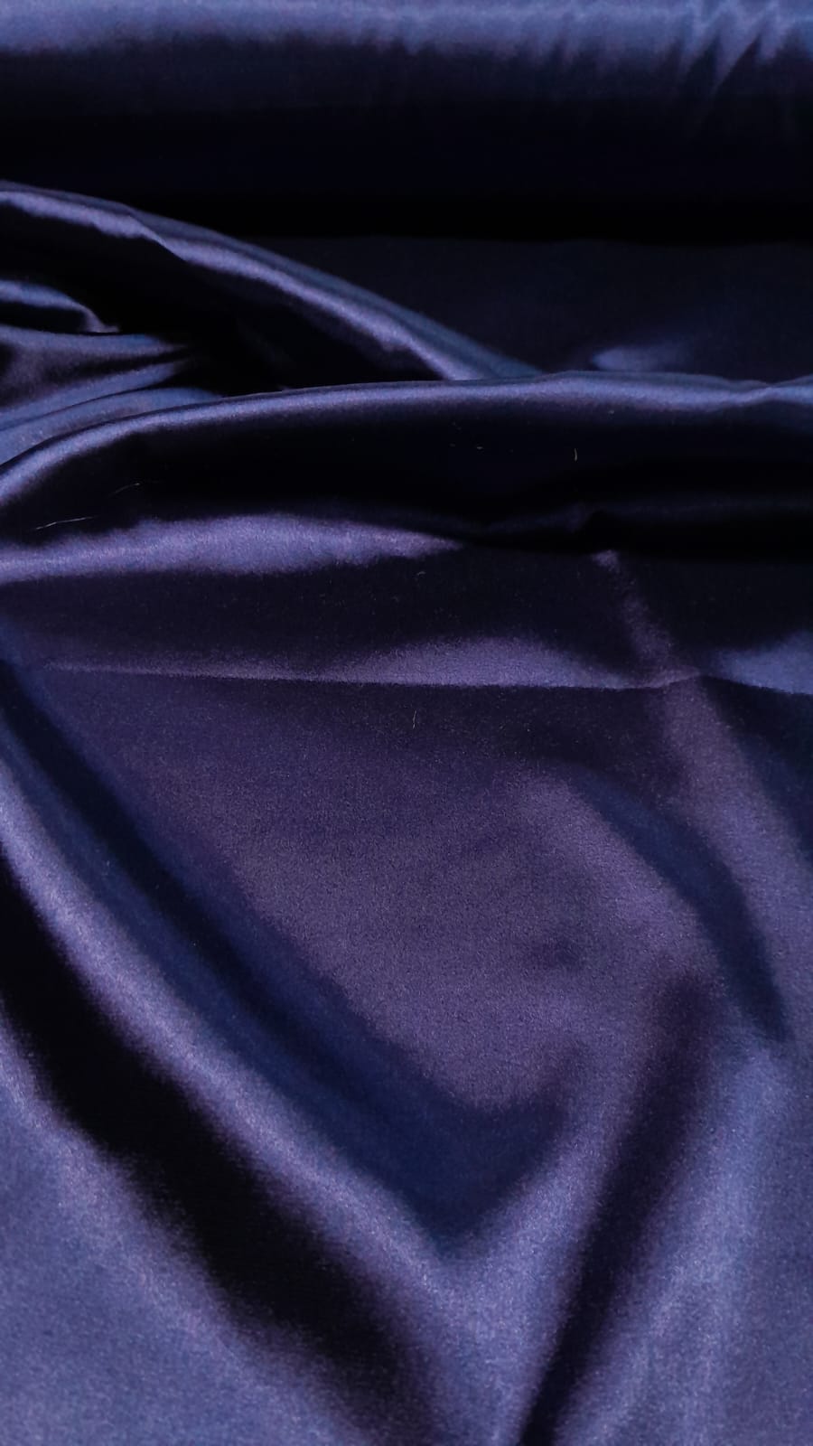 imagen de Saten elastizado azul marino