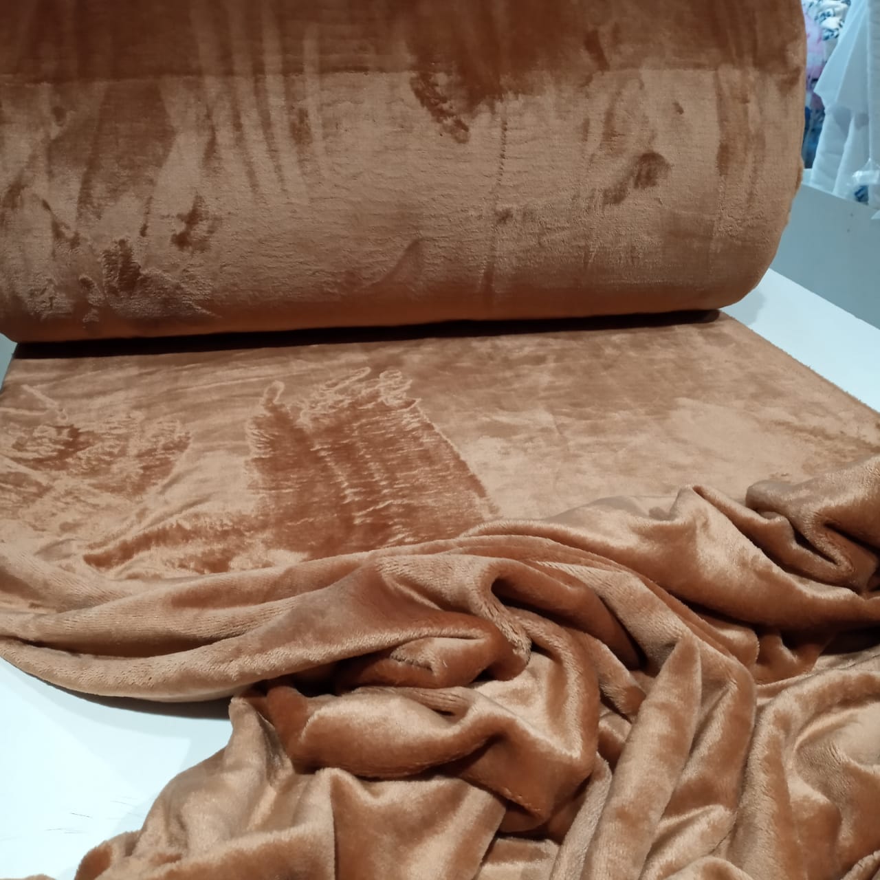 imagen de Polar Soft liso avellana