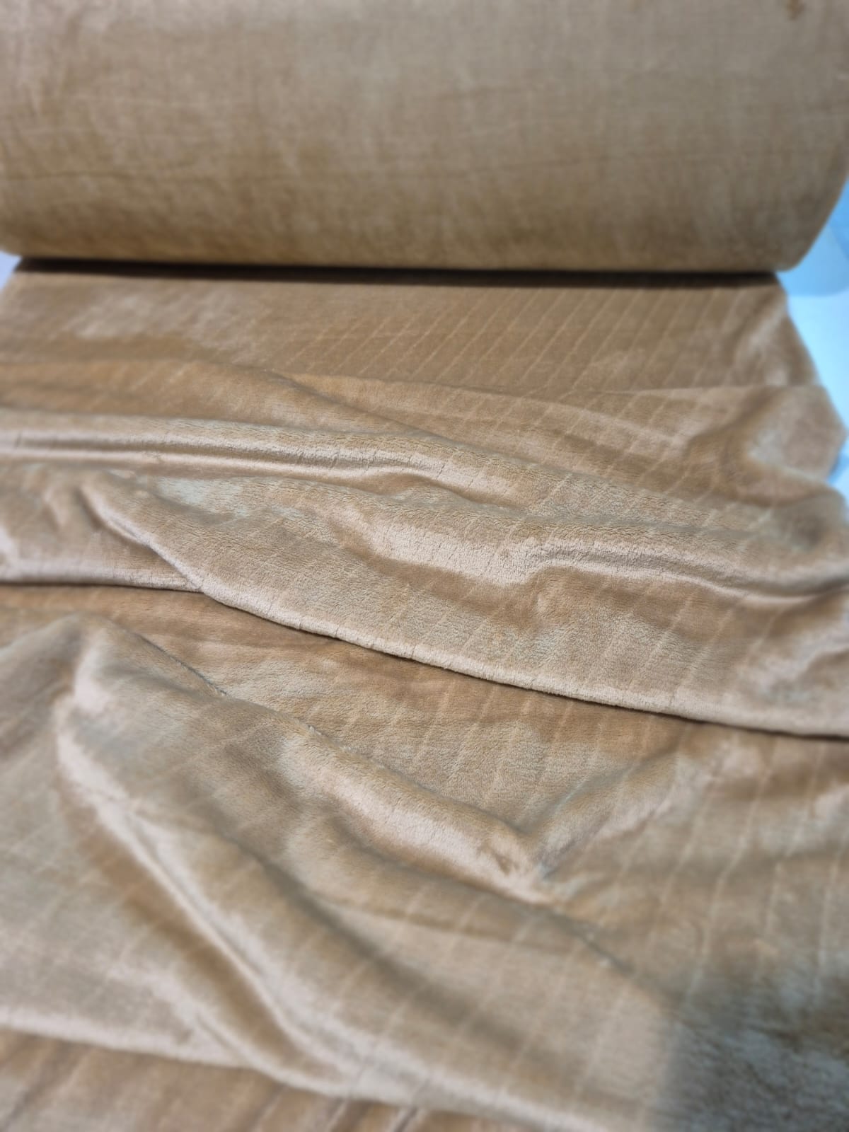 imagen de Polar soft liso camel